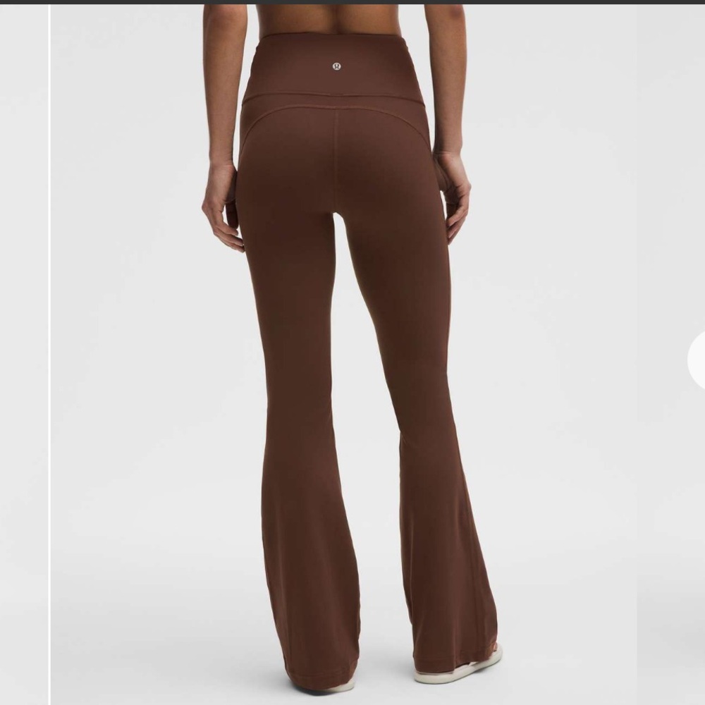 Lululemon Groove Nulu Super-High-Rise Flared Pant *Regular Lava Cake Size 2 - Picture 3 of 9